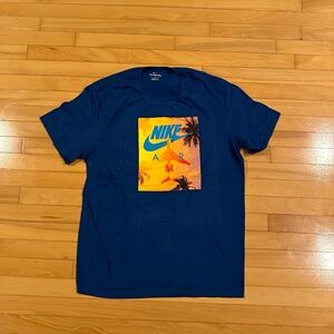 Nike tshirt